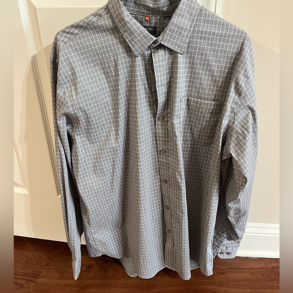 Can Heusen Dress Shirt